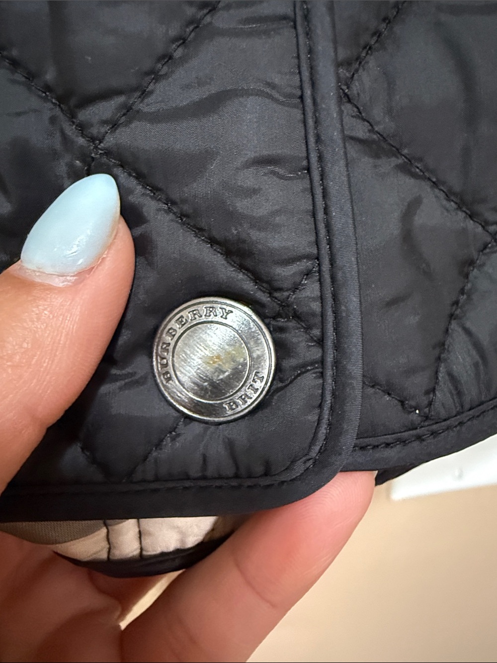 Burberry Black Quilted Lightweight Jacket with Signature Check Cuffs - Picture 9 of 12